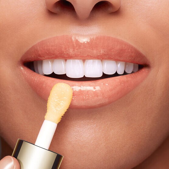LIP COMFORT OIL 01